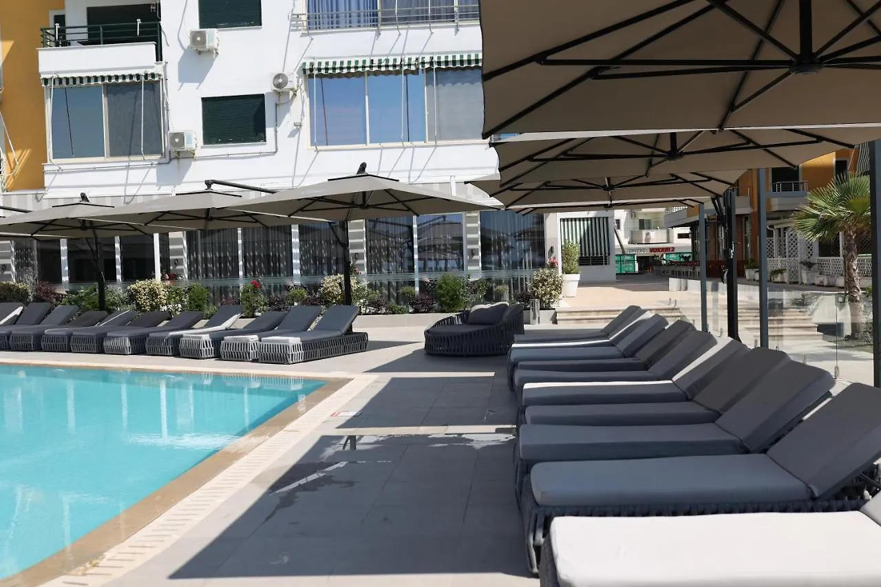 Comfort Suites Golem  4*, Golem (Tirana) Albania